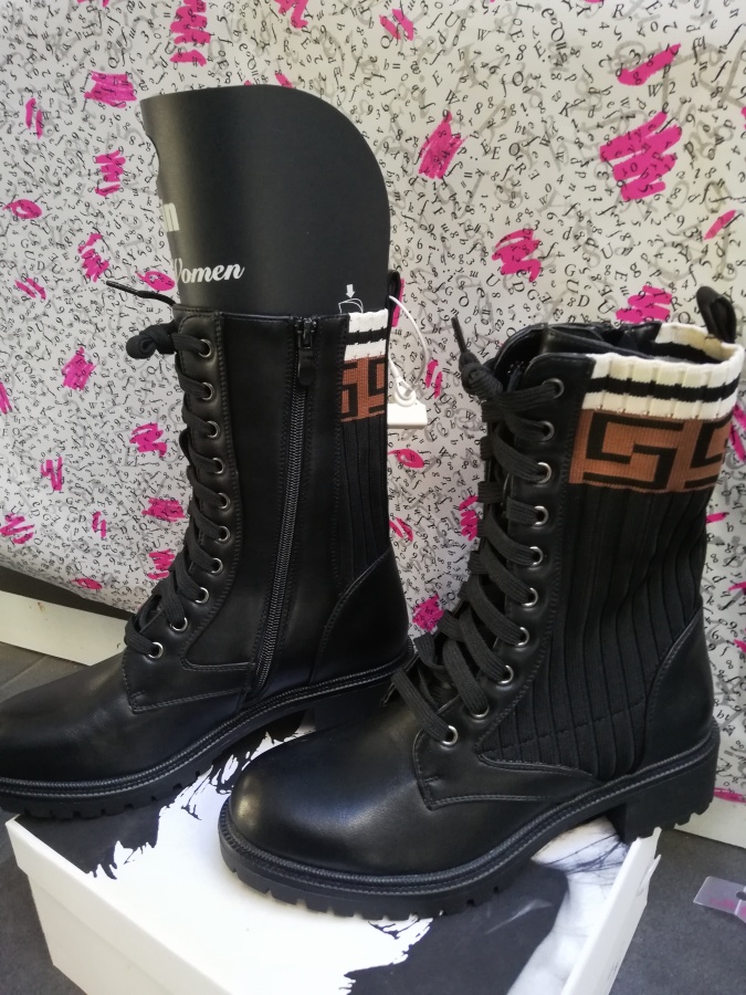 Chaussures - Bottines